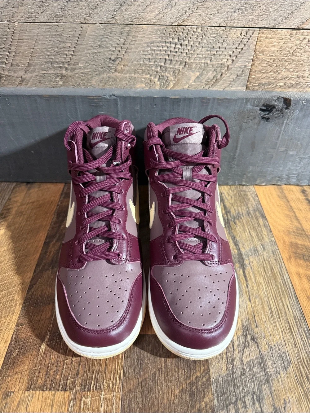 Nike Dunk High Plum Eclipse Pale Ivory Women’s Sneakers Size 8.5 DD1869-202 - Picture 3 of 9